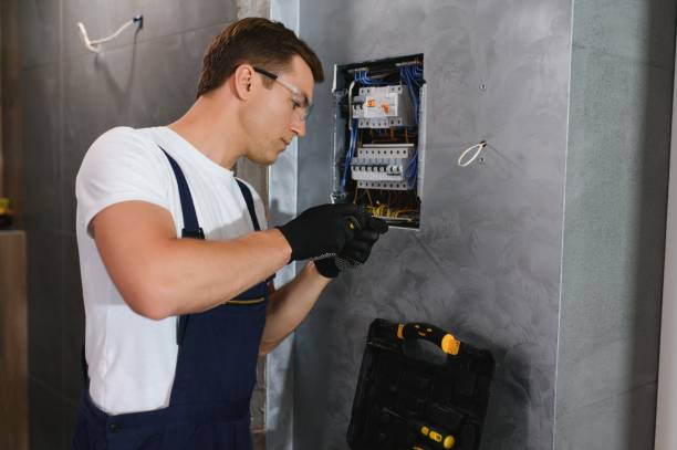 Best Local Electrician Companies  in East Moriches, NY
